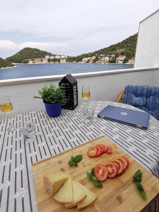 Apartments Marija Lastovo Екстериор снимка