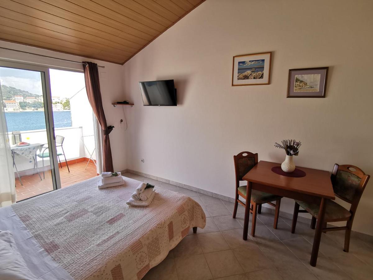 Apartments Marija Lastovo Екстериор снимка