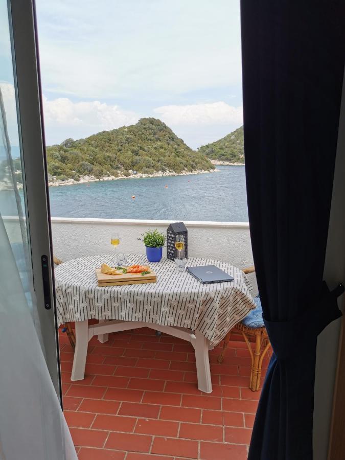 Apartments Marija Lastovo Екстериор снимка