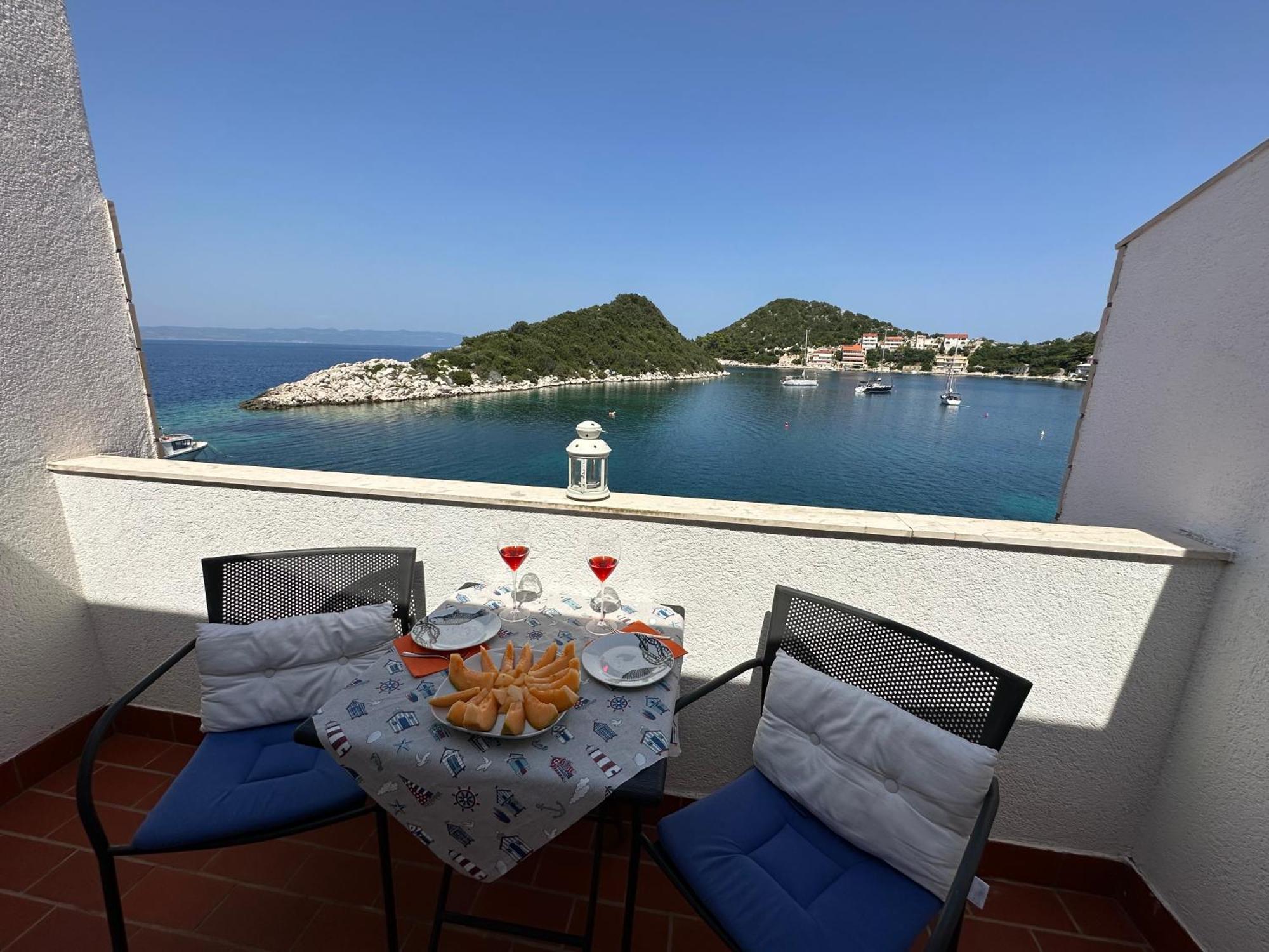 Apartments Marija Lastovo Екстериор снимка