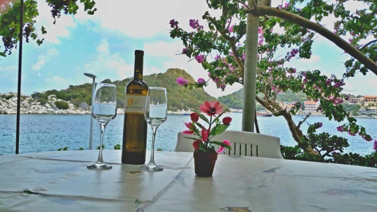 Apartments Marija Lastovo Екстериор снимка